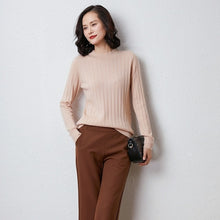 Load image into Gallery viewer, New ladies   mongolia cashmere sweater,  O collarlong sleeve,pure kashmir sweater,christmas sweater,sweater women invierno 2019
