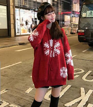 Load image into Gallery viewer, 2019 New Women Casual Sweaters Tops Fashion Snow Hooded Knitting Sweater Female Red Christmas Knitted Sweaters Free Size J023