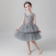 Load image into Gallery viewer, 2018 Summer New Children Girls Elegant Children Christmas Halloween Costume Dress Girl Tutu Dress Birthday Evening Party Dress